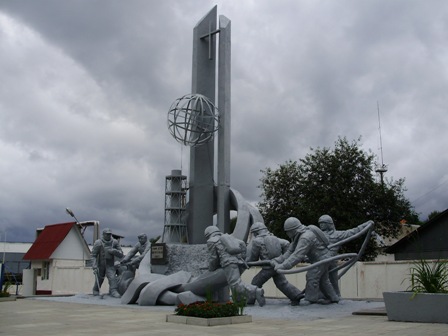 Pomnik ku pamięci strażaków, którzy zginęli w Czarnobylu